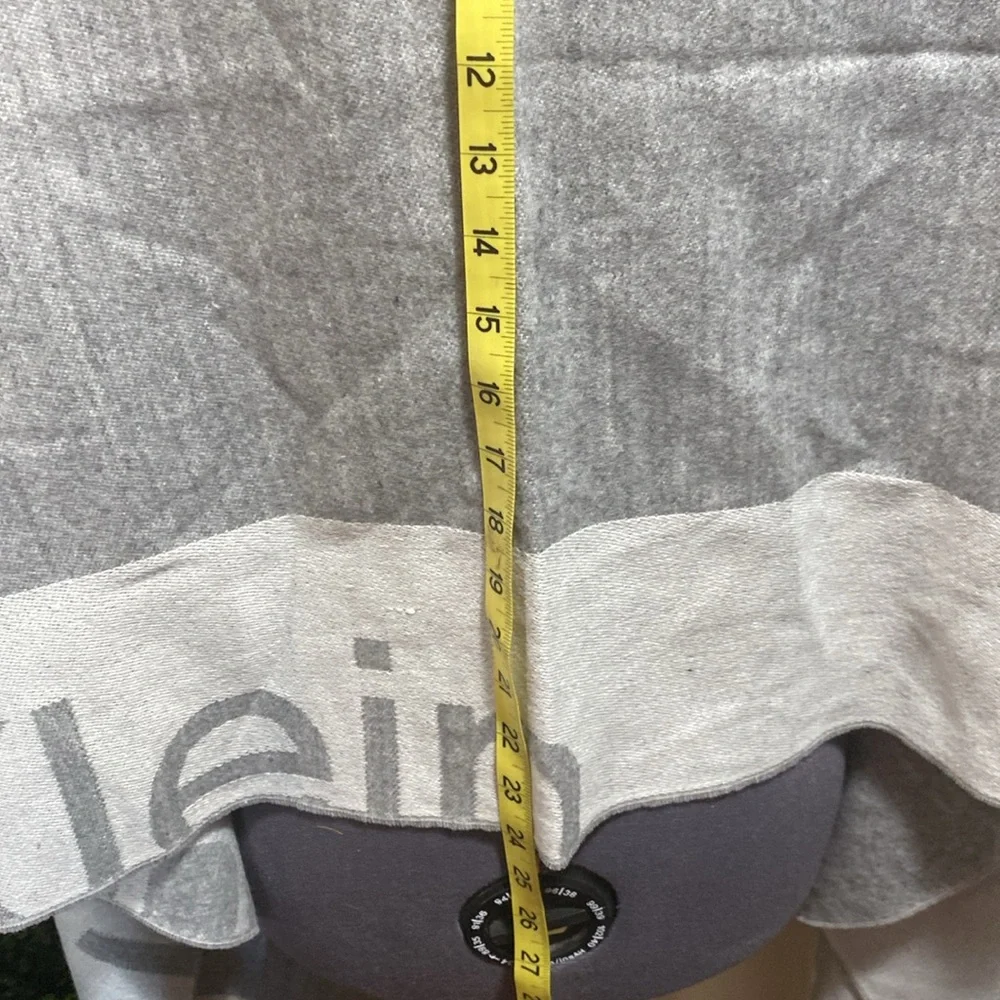 Calvin Klein logo Large wrap/Scarf OS